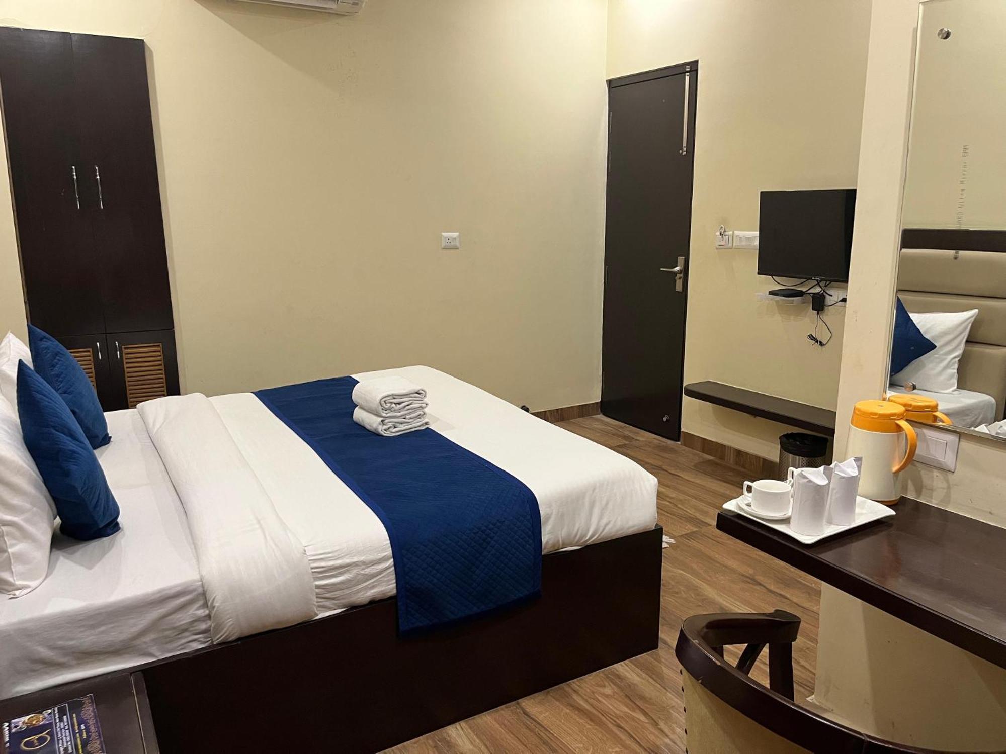 Hotel Mayur Palace Agra  Dış mekan fotoğraf